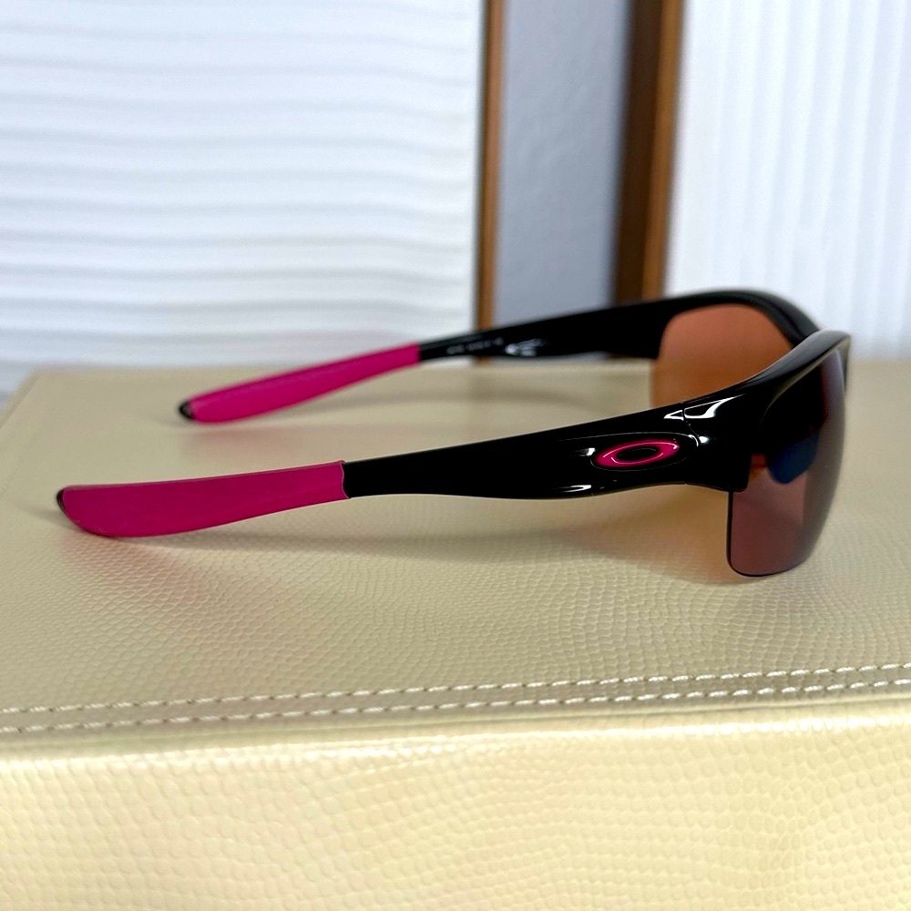 Women Oakley Running Glasses - Brest Cancer Awareness Edition